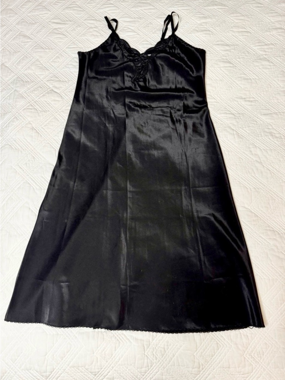 1970’s Lady Lynne Vintage Black Satin Slip Dress Size 32 Like New